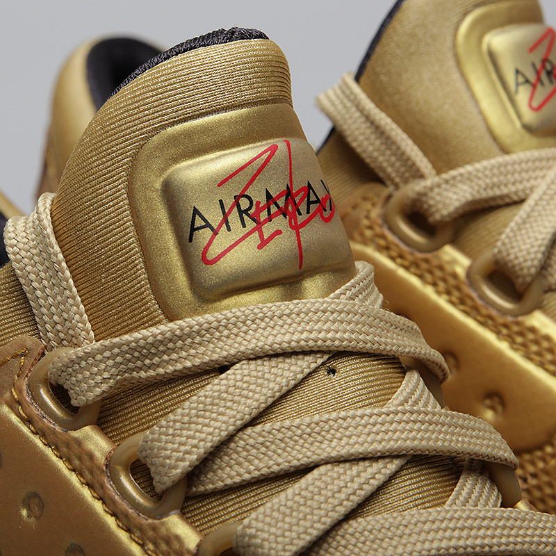 женские золотые кроссовки Nike WMNS Air Max Zero QS 863700-700 - цена, описание, фото 3